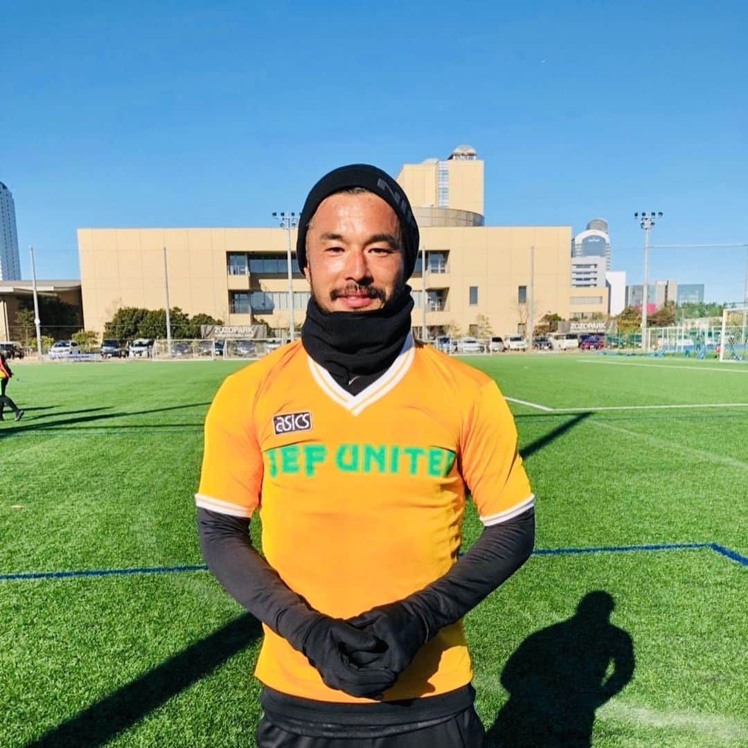 佐藤勇人さんのインスタグラム写真 - (佐藤勇人Instagram)「‪12歳でユナイテッドの一員となり、今年はクラブユナイテッドオフィサーとして契約を結びました。‬ ‪クラブにはユナイテッドへの強いこだわりを伝えて、承認していただきました。‬ いい時も苦しい時も常に選手とチームを支えてくださる黄色の皆さんとクラブが強く団結できるように水を運んでいきます！‬ #古河電工サッカー部 #JR東日本 #市原市 #千葉市 #ジェフユナイテッド市原千葉 #佐藤勇人  #クラブユナイテッドオフィサー」1月23日 10時54分 - yuto7sato