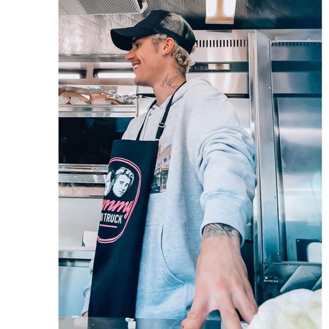 ジャスティン・ビーバーさんのインスタグラム写真 - (ジャスティン・ビーバーInstagram)「Stay on the lookout for James Cordon coming up」1月23日 11時13分 - justinbieber