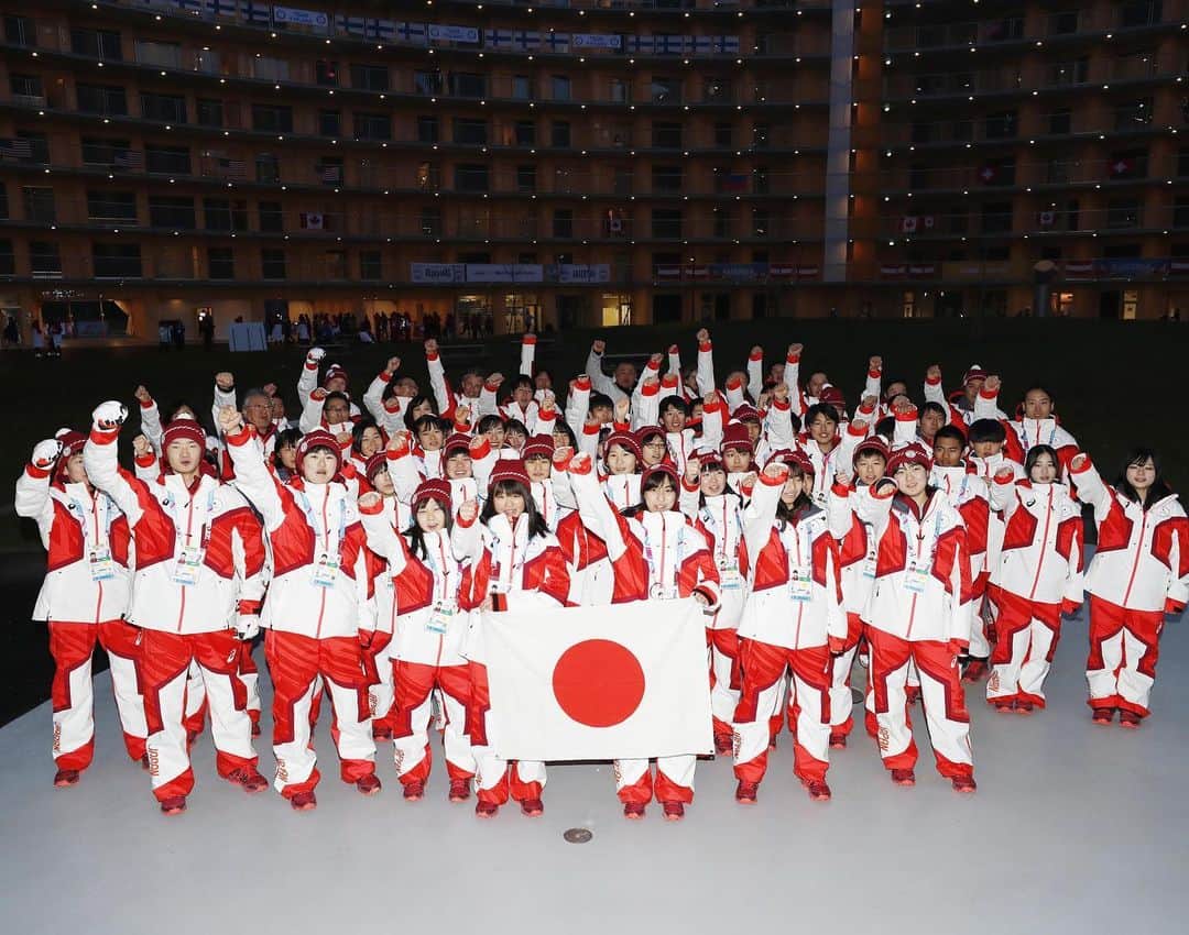 日本オリンピック委員会さんのインスタグラム写真 - (日本オリンピック委員会Instagram)「ローザンヌユースオリンピックが22日に閉幕しました。日本は他国との混成チーム種目を含め、金12、銀10、銅2の計24個のメダルを獲得。金メダル、メダル総数ともに過去最多となりました🙌 日本代表選手団への応援、ありがとうございました😄（写真：アフロスポーツ、フォート・キシモト、OIS/IOC） . #Lausanne2020 #YouthOlympics #YouthOlympicGames #ユースオリンピック #がんばれニッポン #TEAMNIPPON #japaneseolympiccommittee . 📷AFLOSPORT, PHOTO KISHIMOTO, OIS/IOC」1月23日 12時05分 - teamjapanjoc