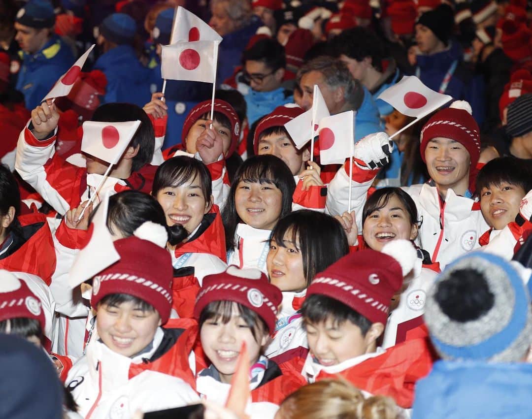 日本オリンピック委員会さんのインスタグラム写真 - (日本オリンピック委員会Instagram)「ローザンヌユースオリンピックが22日に閉幕しました。日本は他国との混成チーム種目を含め、金12、銀10、銅2の計24個のメダルを獲得。金メダル、メダル総数ともに過去最多となりました🙌 日本代表選手団への応援、ありがとうございました😄（写真：アフロスポーツ、フォート・キシモト、OIS/IOC） . #Lausanne2020 #YouthOlympics #YouthOlympicGames #ユースオリンピック #がんばれニッポン #TEAMNIPPON #japaneseolympiccommittee . 📷AFLOSPORT, PHOTO KISHIMOTO, OIS/IOC」1月23日 12時05分 - teamjapanjoc