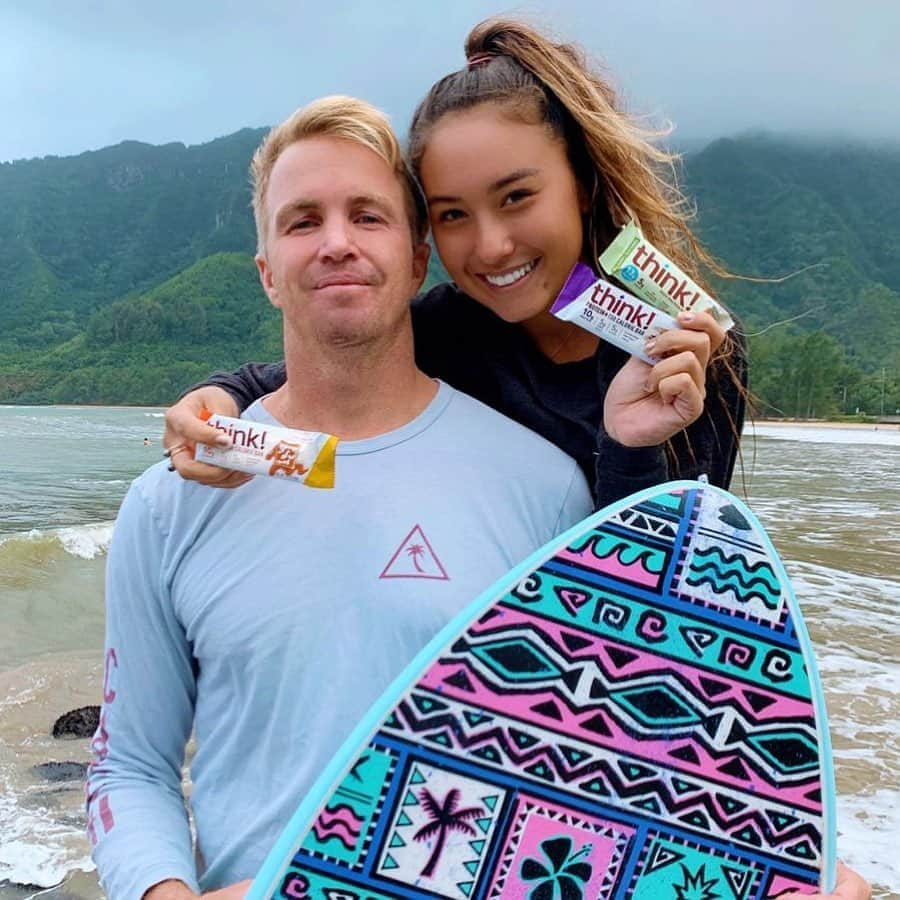 ジェイミー・オブライエンさんのインスタグラム写真 - (ジェイミー・オブライエンInstagram)「Post surf snacks coming in handy after today's fun surf! @thinkproducts #ithinkican #ad」1月23日 12時53分 - whoisjob