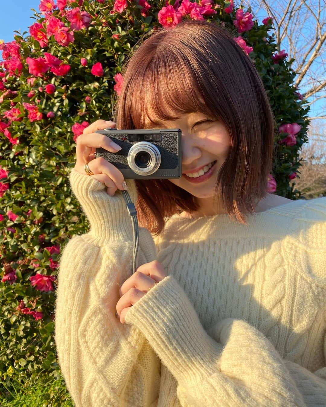 江野沢愛美さんのインスタグラム写真 - (江野沢愛美Instagram)「使ってるフィルムカメラは 📷FUJI film natura classica というものです☺︎ #naturaclassica」1月23日 13時25分 - enosawa_manami