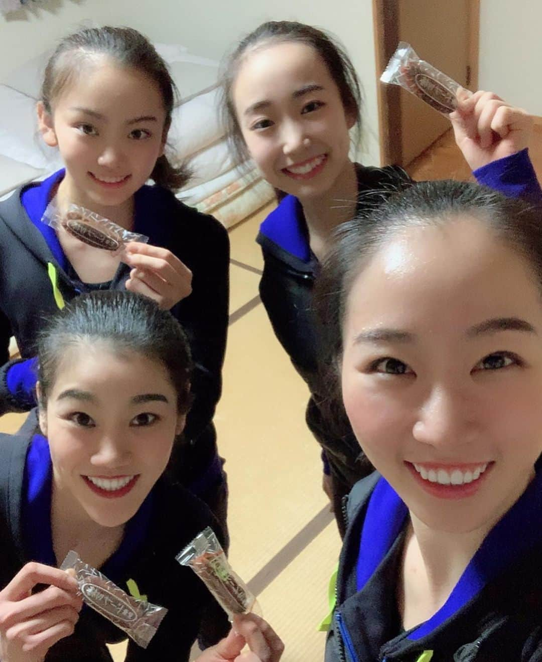 杉本早裕吏さんのインスタグラム写真 - (杉本早裕吏Instagram)「・ 熊本合宿in芦北町🧸👑♥️ ・ 素晴らしい環境の中で練習をさせて頂きありがとうございました。また、沢山の方々の温かい拍手の中で練習できたこと、色んなおもてなしをして頂いたこと、心より感謝してます。 熊本の皆さまの温かいご声援をパワーに今後も頑張っていきます！！ 素敵な3日間をありがとうございました。 そして、今後もご声援のほどよろしくお願い致します👼 ・ ・ #国内合宿 #熊本 #芦北町 #くまもん #新体操 #フェアリージャパンPOLA」1月23日 15時23分 - sayuri0125sugimoto