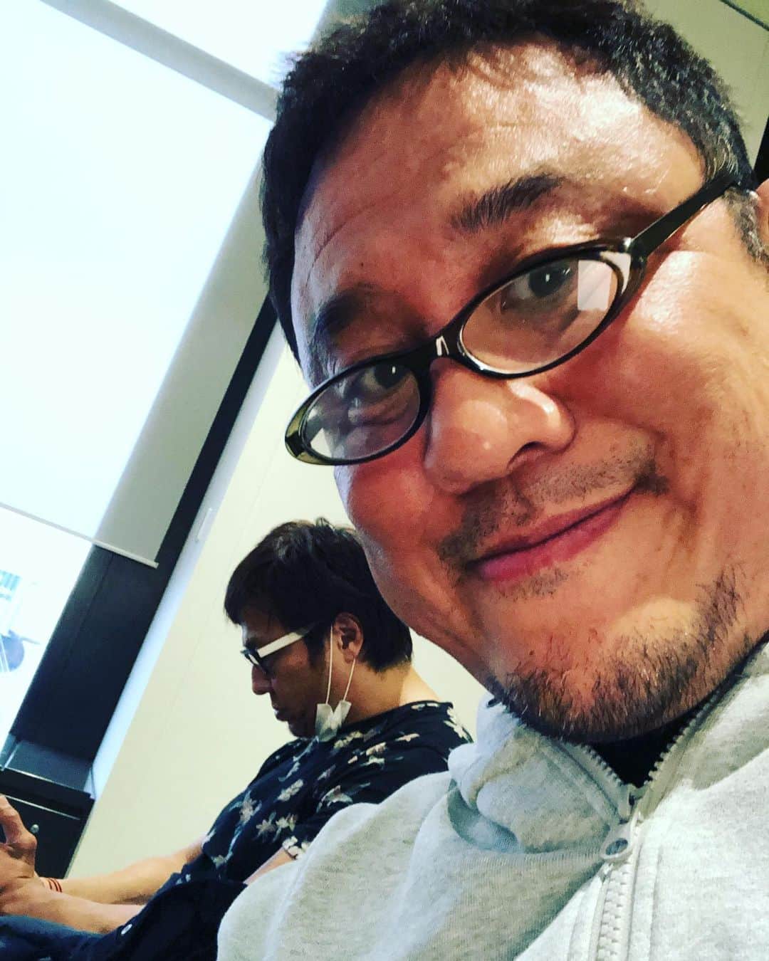 永田裕志さんのインスタグラム写真 - (永田裕志Instagram)「あと少しで搭乗します。 頑張ってきまーす‼️ ねっ、小島さん(笑)。 #永田裕志 #小島聡 #第三世代  #新日本プロレス」1月23日 15時30分 - yuji_nagata