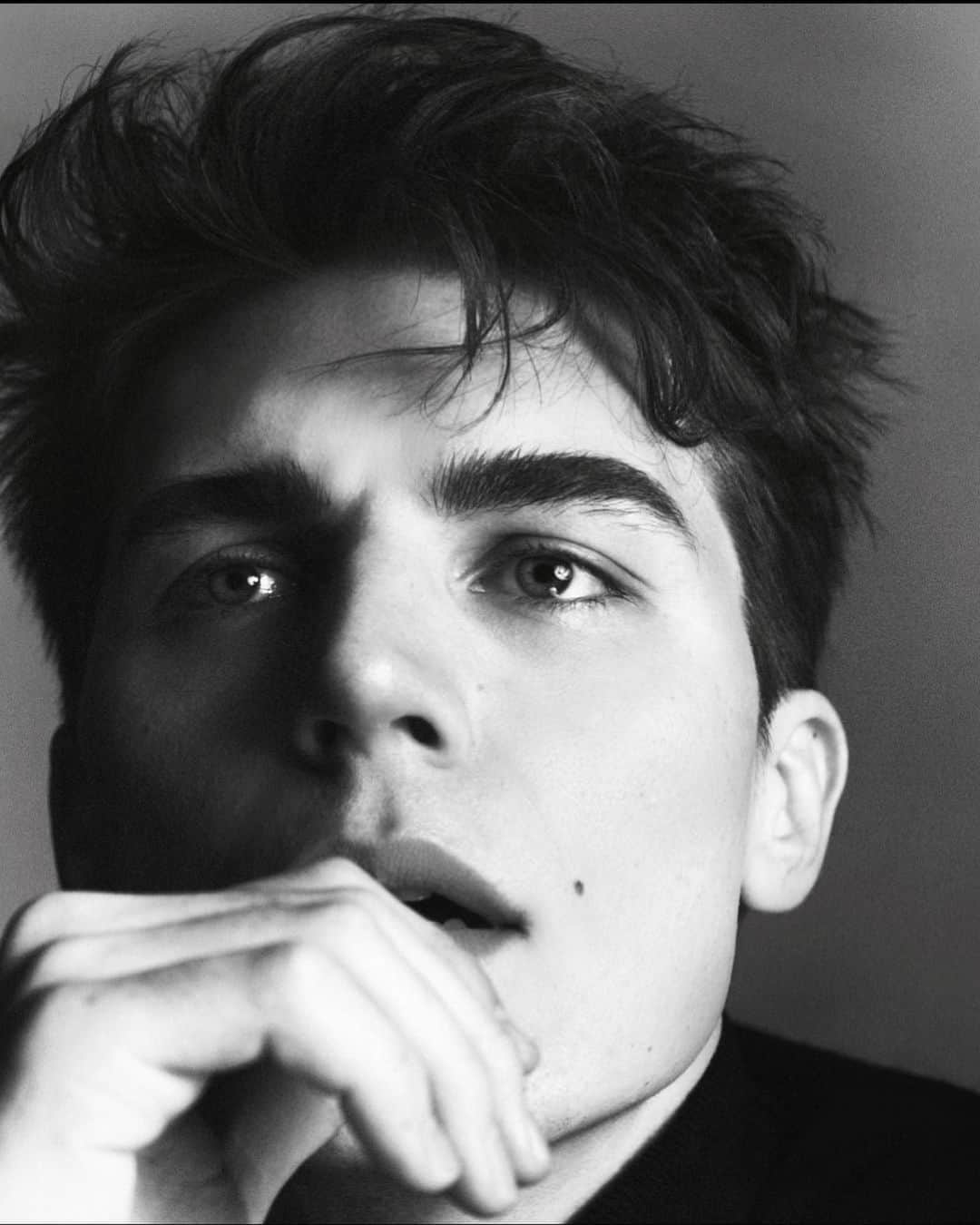 ノーラン・ジェラード・ファンクのインスタグラム：「Eyes on the stars, feet on the ground, am I right?」