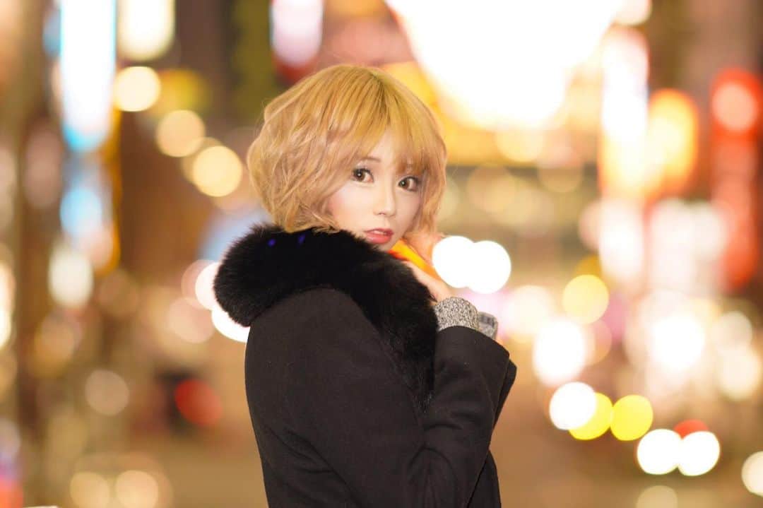 侑季美怜のインスタグラム：「場所は渋谷にて💓 ・ ・ 綺麗に撮ってくれてありがとうございます💓 ・ ・ ・  #東京 #tokyo #六本木 #歌舞伎町 #kabuki #roppongi #l4l #f4f #クラブ #champagne #party #美脚 #谷間 #セクシー #かわいい #韓国ハーフ #韓国 #キャバクラ #キャバ嬢 #ホスト #サパー #バー #キャバ #モデル #팔로우 #ギャル #おっぱい #キャバ嬢の休日」