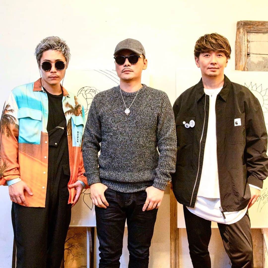 のインスタグラム：「✴︎ ‪正解は、‬ ‪2️⃣0️⃣2️⃣0️⃣年‬ ‪新曲リリース第１弾発表‼️‬ . ‪【アーティスト】‬ ‪SHOCK EYE & APOLLO . ‬ ‪【タイトル】‬ ‪めぐみ‬ . ‪1月27日(月)配信‼️‬ ‪ SPICY CHOCOLATE‬ ‪"めぐみ feat. SHOCK EYE & APOLLO"‬ . ‪＊1月24日(金)24時より‬ ‪iTunesにてプレオーダー開始‼️📢‬ . ‪＜iTunes＞‬ ‪予約はプロフィールへ➡︎‬ . ‪#めぐみ #SHOCKEYE #APOLLO #SPICY_CHOCOLATE #TOKYO2020‬」