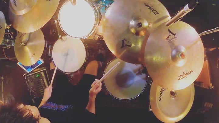 久野洋平のインスタグラム：「「斜陽」  #cinemastaff  #drummer  #gopro」