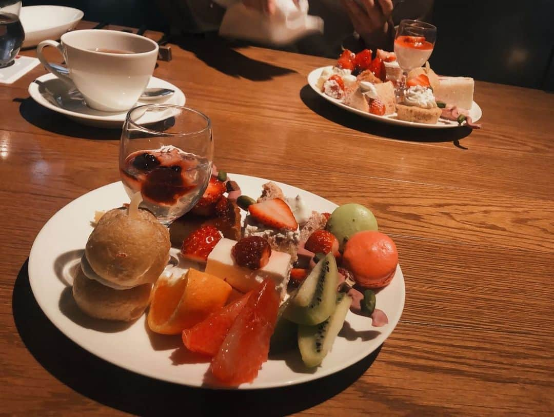 豊永阿紀さんのインスタグラム写真 - (豊永阿紀Instagram)「いちごづくし🍓🍓🍓 #grandhyatt」1月23日 19時05分 - aki_t_official