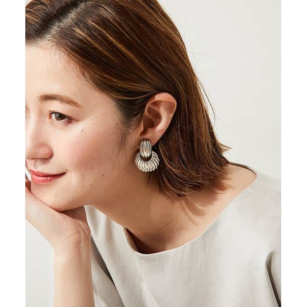 PAL CLOSET(パルクローゼット)さんのインスタグラム写真 - (PAL CLOSET(パルクローゼット)Instagram)「. . @rivedroite_official . . 【PHILIPPE AUDIBERT】 @philippeaudibert  大人気シルバージュエリー予約スタート！ . フランス・パリでスタートしたジュエリーブランド 人気のブランドに新作の予約がスタートしました！！ シルバーやゴールドを基調としたメタルパーツを組み合わせたブレスレットや リングなどバリエーションも豊富に。 重ねて楽しみたい一品です。 ぜひご覧ください。 . 商品をタップしてshopping🛍 . . . . #palcloset #パルクロ #パルクローゼット #春コーデ #カジュアルコーデ #カジュアルファッション #カジュアルファッションスタイル#rivedroite #リブドロワ #春スタイル #アクセサリー #philippeaudibert #フィリップオーディベール #シルバーアクセサリー #シルバーアクセ #ジュエリー」1月23日 19時34分 - palcloset_onlinestore