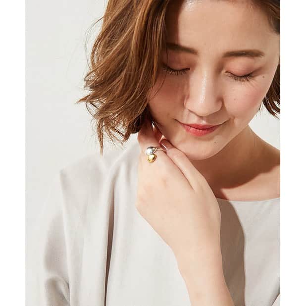 PAL CLOSET(パルクローゼット)さんのインスタグラム写真 - (PAL CLOSET(パルクローゼット)Instagram)「. . @rivedroite_official . . 【PHILIPPE AUDIBERT】 @philippeaudibert  大人気シルバージュエリー予約スタート！ . フランス・パリでスタートしたジュエリーブランド 人気のブランドに新作の予約がスタートしました！！ シルバーやゴールドを基調としたメタルパーツを組み合わせたブレスレットや リングなどバリエーションも豊富に。 重ねて楽しみたい一品です。 ぜひご覧ください。 . 商品をタップしてshopping🛍 . . . . #palcloset #パルクロ #パルクローゼット #春コーデ #カジュアルコーデ #カジュアルファッション #カジュアルファッションスタイル#rivedroite #リブドロワ #春スタイル #アクセサリー #philippeaudibert #フィリップオーディベール #シルバーアクセサリー #シルバーアクセ #ジュエリー」1月23日 19時34分 - palcloset_onlinestore