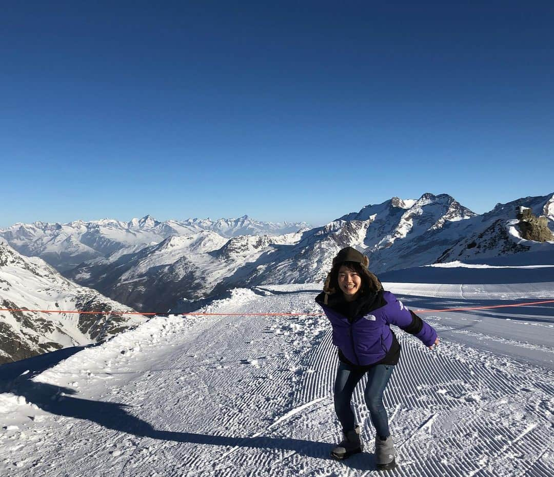 小武芽生さんのインスタグラム写真 - (小武芽生Instagram)「I’m here in Saas fee🇨🇭❄️ Ready for last ice climbing World Cup of this season tomorrow⛏  #swissland #saasfee #uiaaiceclimbing #いっせーのーせーで」1月23日 19時51分 - mei_kotake