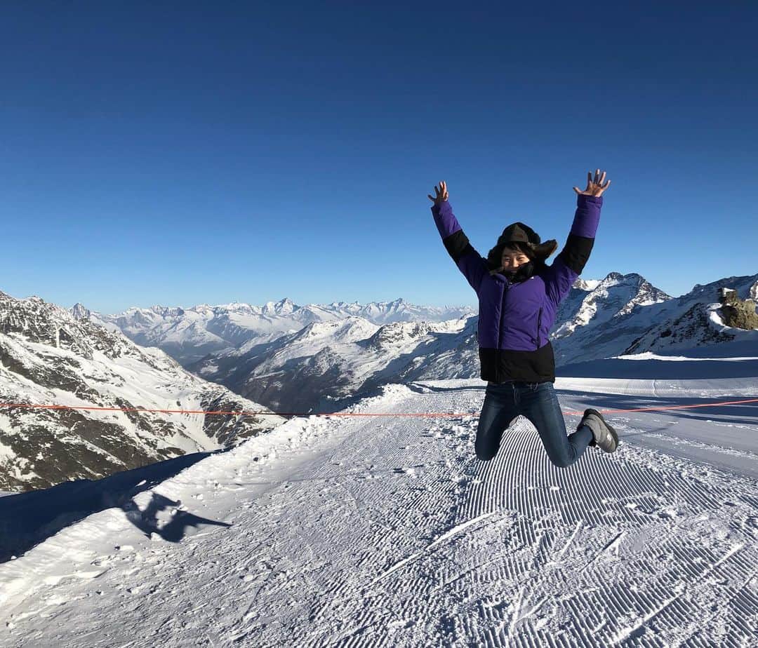 小武芽生さんのインスタグラム写真 - (小武芽生Instagram)「I’m here in Saas fee🇨🇭❄️ Ready for last ice climbing World Cup of this season tomorrow⛏  #swissland #saasfee #uiaaiceclimbing #いっせーのーせーで」1月23日 19時51分 - mei_kotake