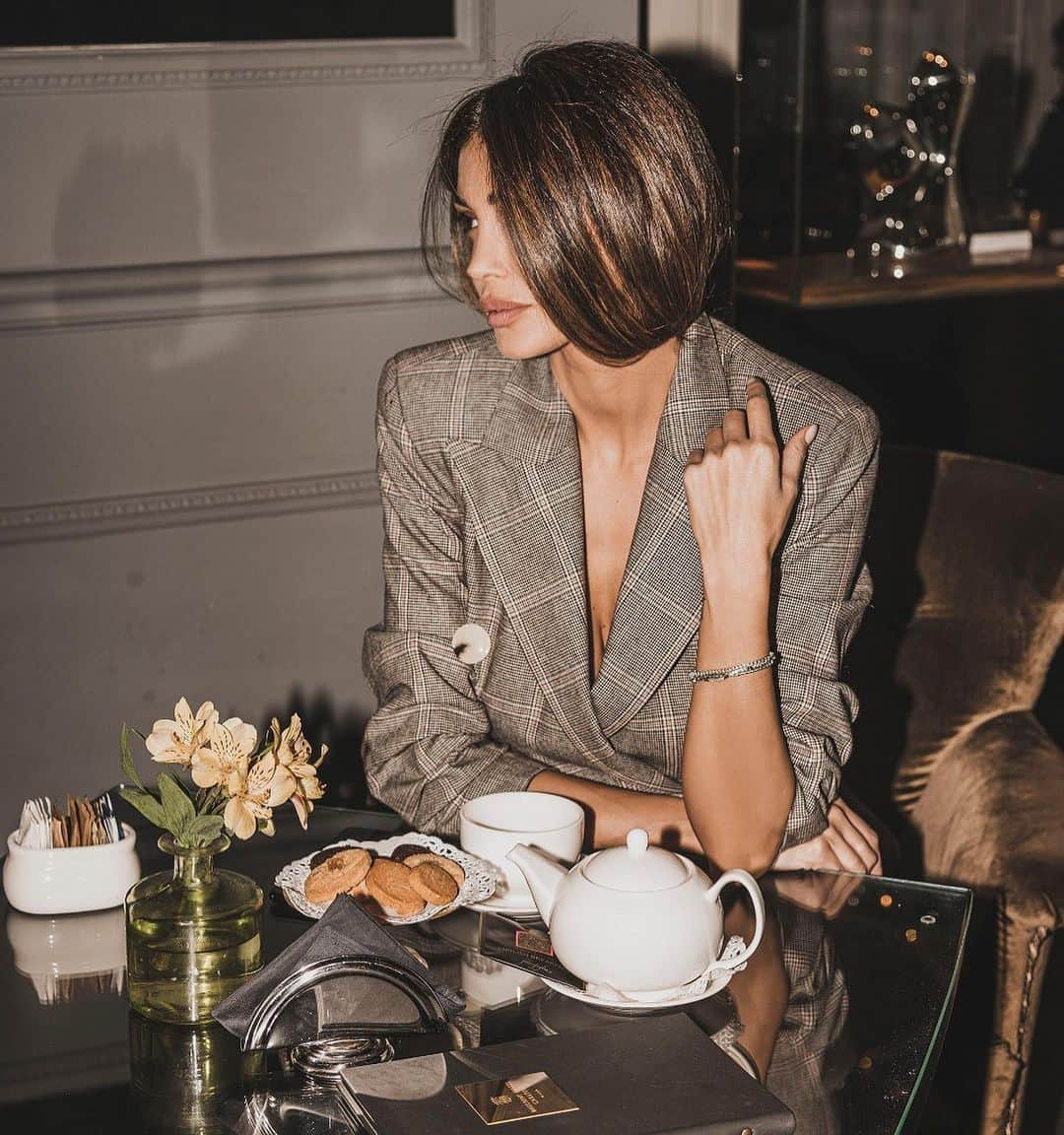 Cristina Buccinoさんのインスタグラム写真 - (Cristina BuccinoInstagram)「Una tazza di tè ,me caffè ??? • •  @leadinghotelsoftheworld #LHWtraveler  @baglionihotels  #BaglioniMilan」1月23日 20時31分 - cribuccino