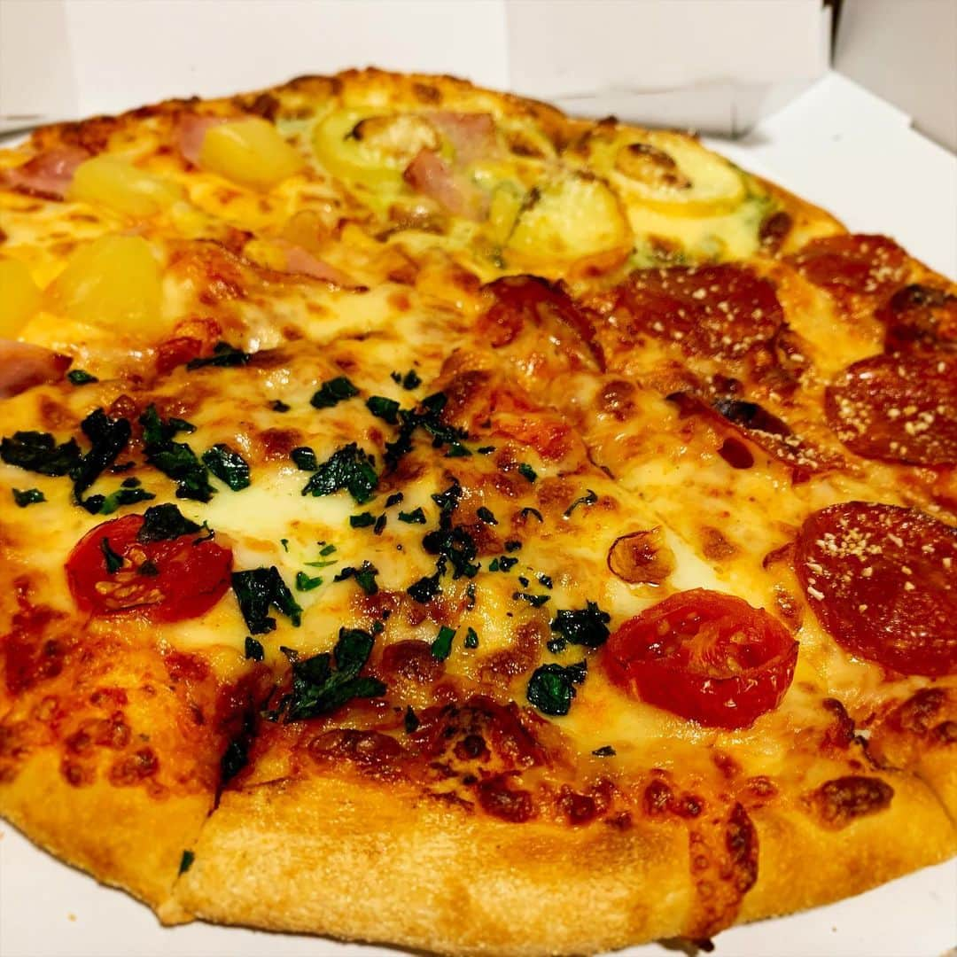 澁谷梓希さんのインスタグラム写真 - (澁谷梓希Instagram)「🍕」1月23日 21時17分 - azk_s811