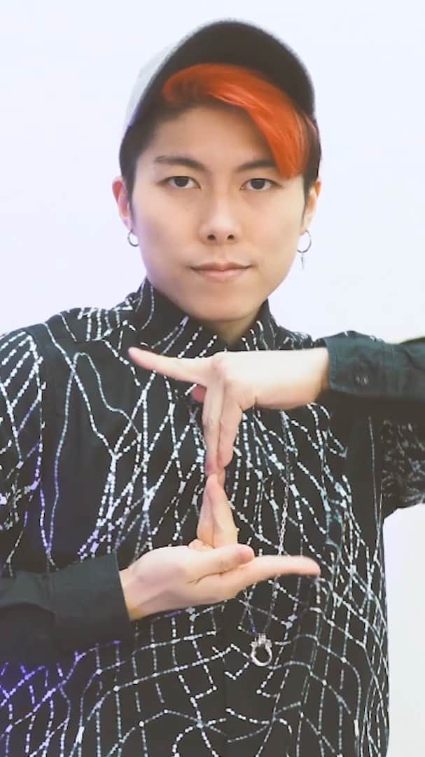 RYOGA -XTRAP-のインスタグラム：「Combination for beginners!!⚡️ Just try it😆  フィンガータット振り付けレクチャー2｜初心者向けコンビネーション (by RYOGA from XTRAP) |  初心者向けフィンガータット コンビネーションのレクチャー動画です🤩🙌 一見すると前回より少し難しいけど、動かし方はシンプルですよ☝️😎」