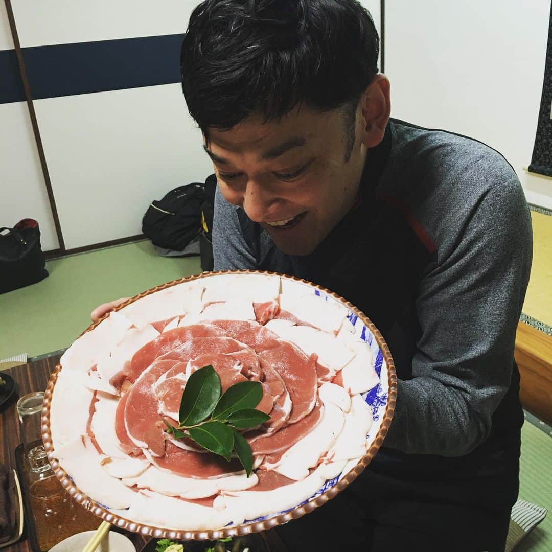 宮田麺児さんのインスタグラム写真 - (宮田麺児Instagram)「仕込みおわり 打ち上げ。」1月23日 21時27分 - miyatamenji