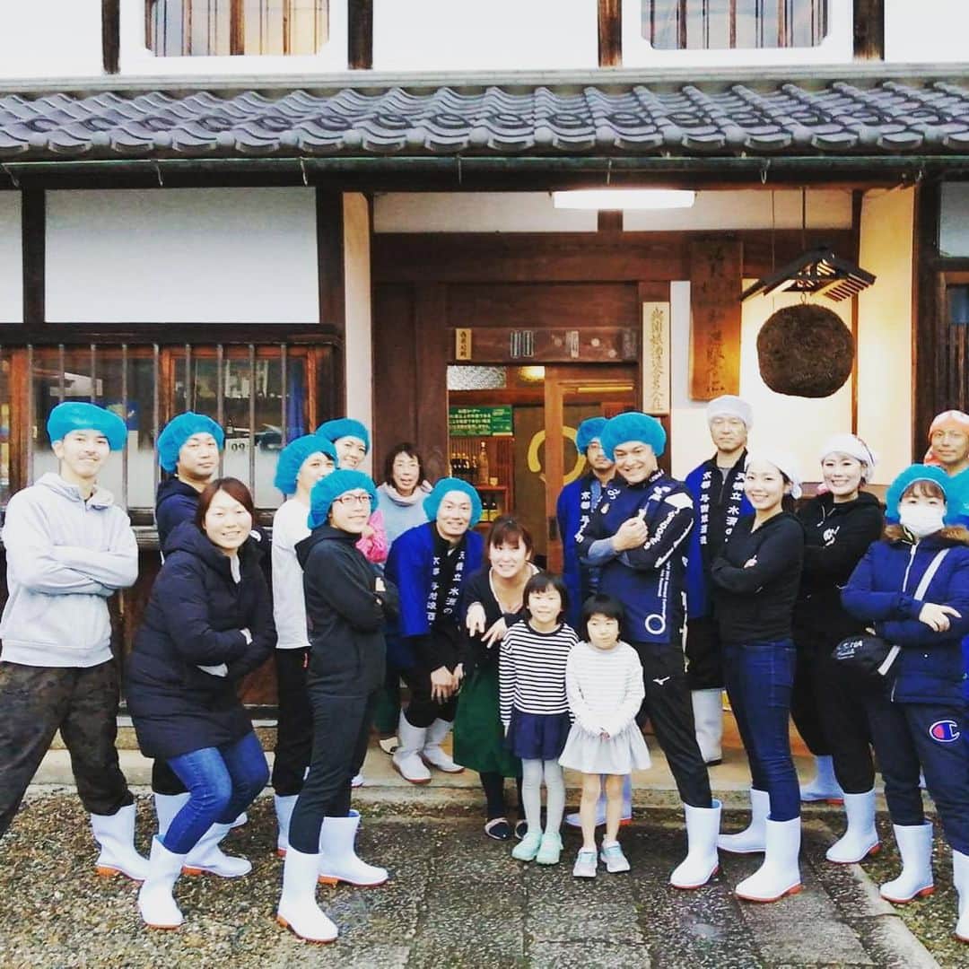 宮田麺児のインスタグラム：「仕込みおわり 打ち上げ。」