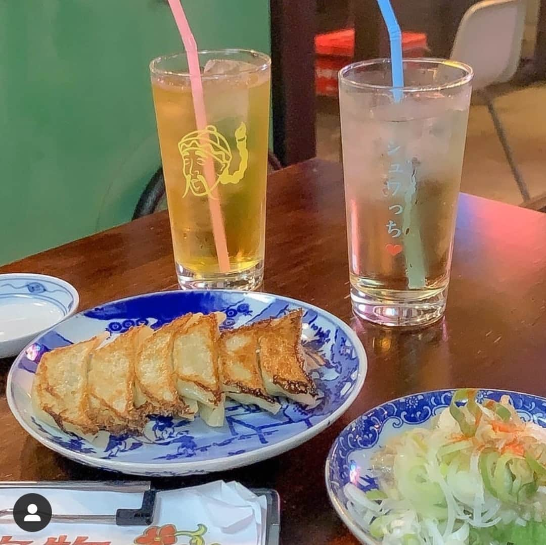 PATRA magazineさんのインスタグラム写真 - (PATRA magazineInstagram)「1/23♡スワイプしてね👉「NEXTブーム！？話題の餃子店🥟💓」⠀ .⠀ 最近、お取り寄せでもブームがきている餃子♡⠀ .⠀ 関西では、ひとクセあるような餃子専門店が増えていて話題♪⠀ .⠀ 餃子は高タンパクでビタミンEも含んでいるから、健康食としてもおすすめなんだとか..♡⠀ .⠀ みんなも食べに行ってみてね◎⠀ .⠀ ♡店舗情報♡⠀ タイガー餃子会館 四条烏丸⠀ オレギョ 三宮店⠀ 求胃ちゃん⠀ 丸太町スタンド⠀ キラワレ餃子⠀ 京都夷川餃子なかじま⠀ .⠀ Thank you 🌹⠀ ＠ma.riiiii_____co / @_990102_⠀ .⠀ 今女の子の中で流行っているコトやITEMがあればPATRAをタグ付けして教えてね❤︎⠀ 皆さんのすてきな投稿をぜひ紹介させてください！⠀ .⠀ #patra #餃子 #関西 #専門店 #餃子専門店 #観光 #インスタ映え #美味しい #おすすめ #健康 #ランチ #ディナー #話題 #穴場 #タイガー餃子会館 四条烏丸 #オレギョ 三宮店 #求胃ちゃん #丸太町スタンド #キラワレ餃子 #京都夷川餃子なかじま #フード」1月23日 21時30分 - patra__jp