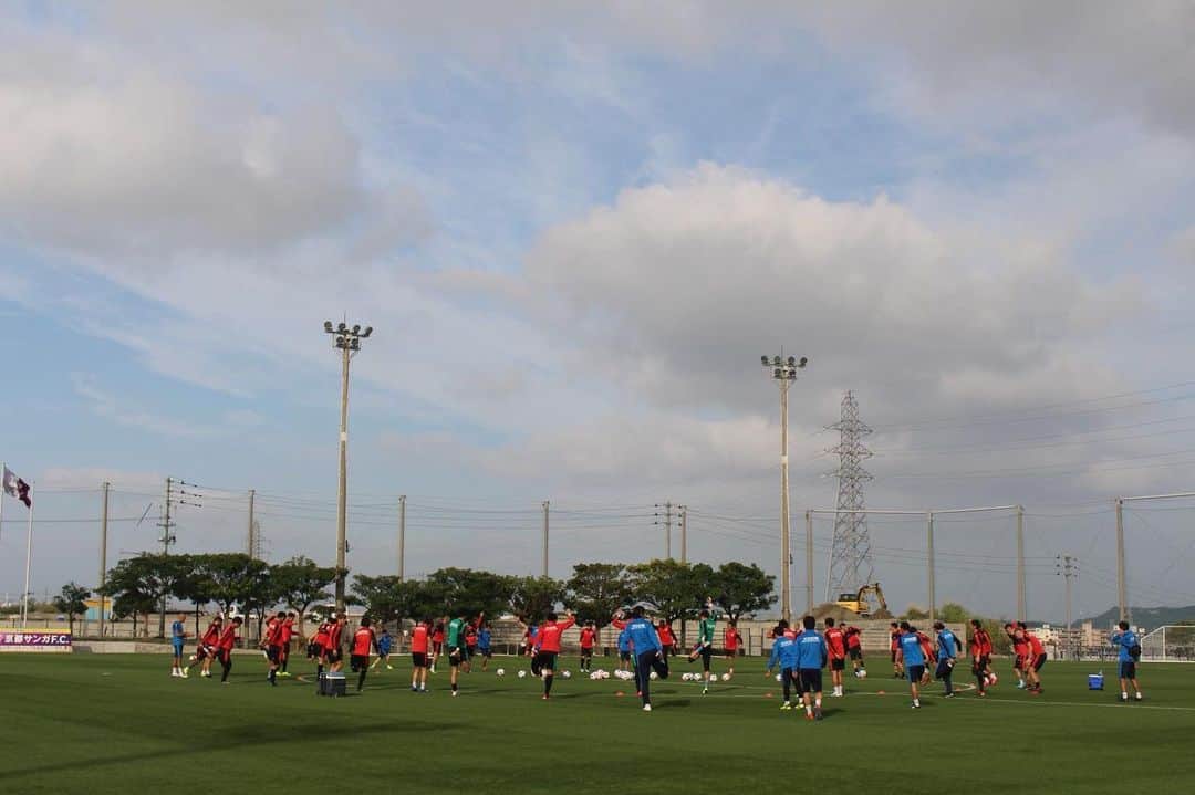 森脇良太さんのインスタグラム写真 森脇良太instagram Kyotosanga Official 沖縄キャンプ Soccer Football 沖縄 Okinawa 八重瀬町 京都サンガ Sanga Team京都 闘紫 京セラ Kyocera 任天堂 Au Horiba Wacoal 1月23日 22時21分 Moriwaki46 Official