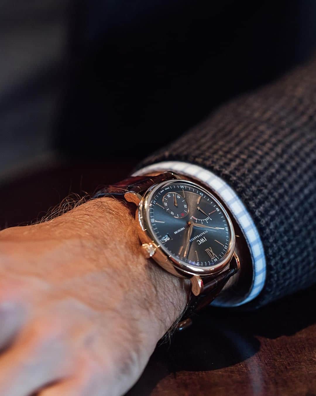 IWCさんのインスタグラム写真 - (IWCInstagram)「192 hours of pure elegance and style. This is the strikingly accurate #IWCPortofino Hand-Wound Eight Days (Ref. IW510104).」1月23日 23時00分 - iwcwatches