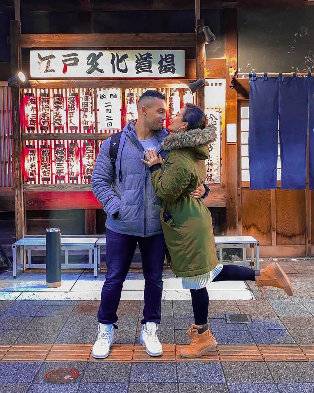 Dutchさんのインスタグラム写真 - (DutchInstagram)「What did you do today? Me: ohh my boyfriend took me on a date to FREAKING JAPAN🤯?!? We love Asia and the first stop he chose is Japan, after that he planned Thailand for my birthday😱🎂. - Absolutely amazing, I have no words for it🥺10 years might seems long for many young people like us, but for me it still feels like day one, all day everyday @jeremy.mettendaf ♥️. I - ps. How friggin cool is that Goku statue in front of our hotel😍?! Already took my ass back into those anime stores today wanting to buy everything🙄 Love it😂! Pps. Japan shopping hauls coming too!🇯🇵」1月23日 23時11分 - nochtlii