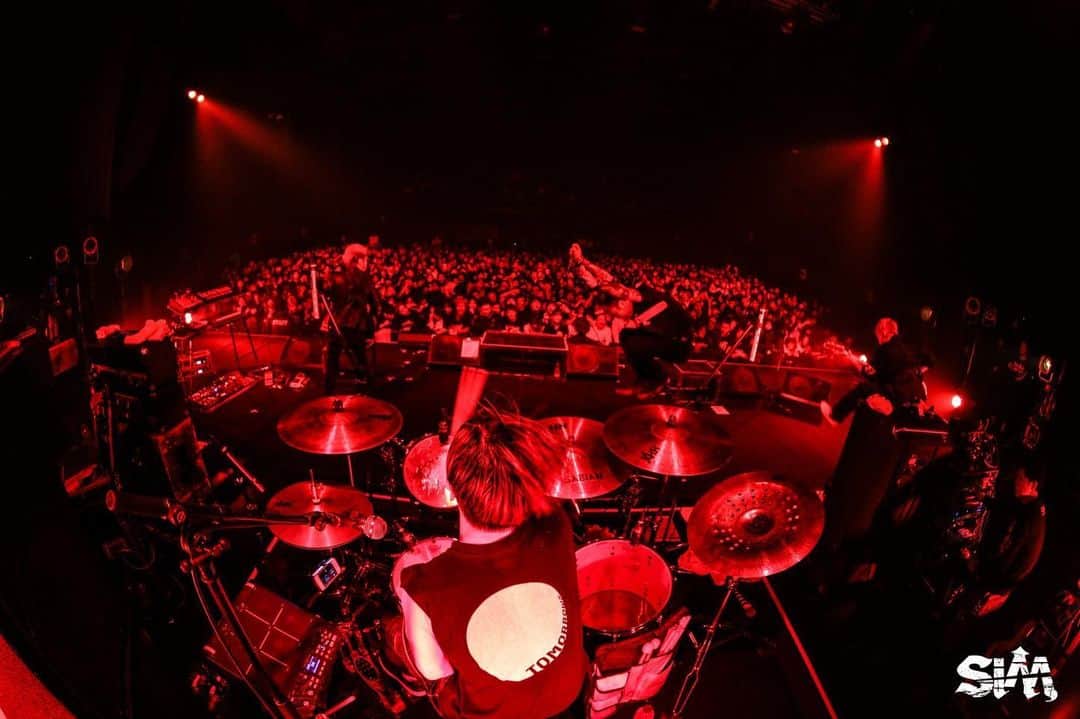 SiMさんのインスタグラム写真 - (SiMInstagram)「‪dustbox”The Awakening TOUR FINAL SERIES” at Zepp Nagoya‬ ‪ありがとうございました！！‬ ‪Photo by @kouhey0622 ‬ ‪#dustbox #good4nothing #SiM‬」1月23日 23時38分 - sim_japan