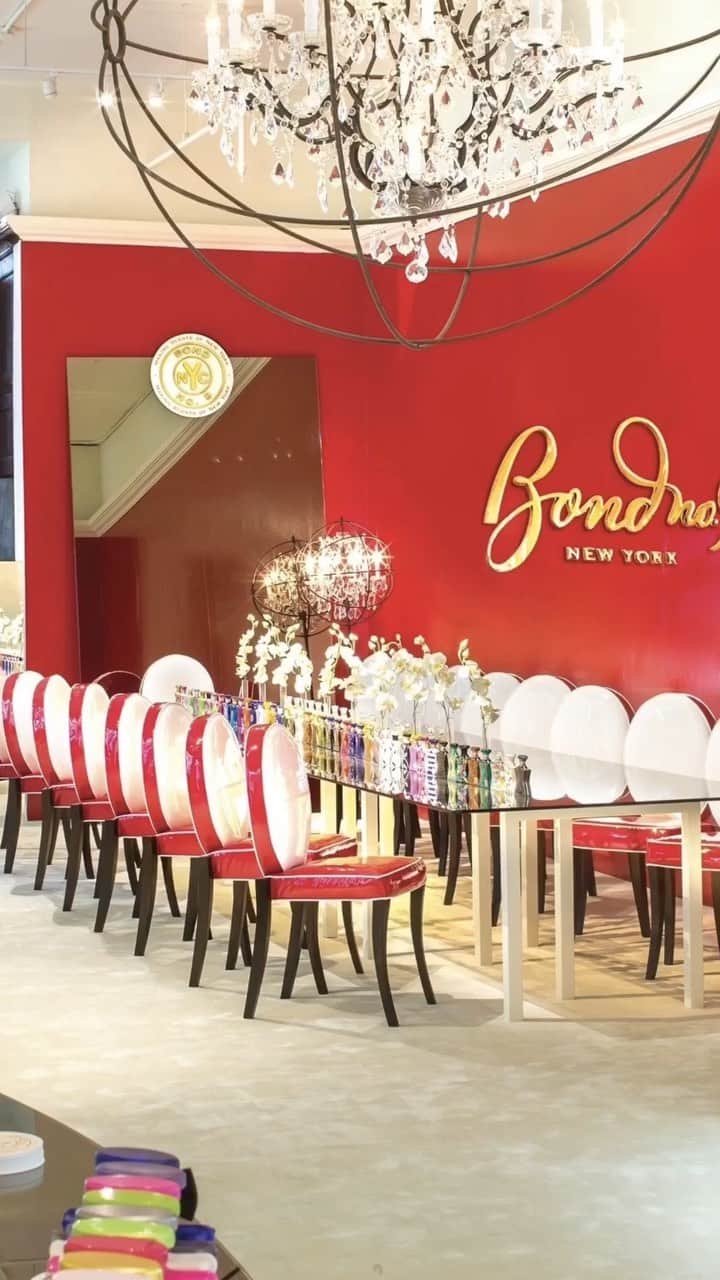 のインスタグラム：「Never had the chance to visit our flagship boutique at 9 Bond Street? Watch as our boutique staff take you on a tour of our flagship, their favorite fragrances and why they love Bond!」