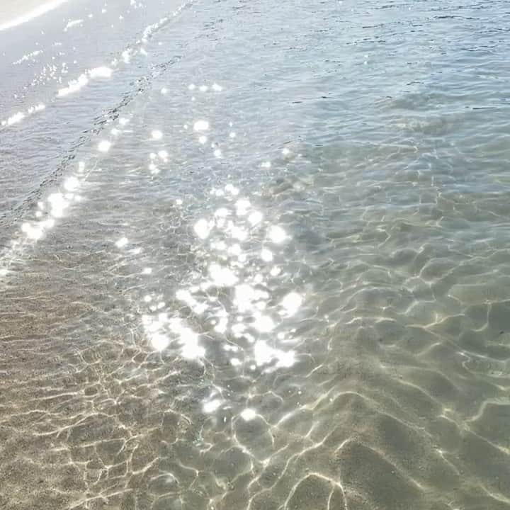 のインスタグラム：「🌊✨」