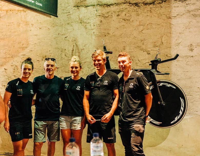Zipp Speed Weaponryさんのインスタグラム写真 - (Zipp Speed WeaponryInstagram)「Some images of our get together with the Cycling Australia a few nights ago at the Tour Down Under. We're proud to be working with Argon 18 in supporting this legendary track cycling team. We're official supplier of track disc wheels. Photos by Andy Rogers」1月24日 4時40分 - zippspeed