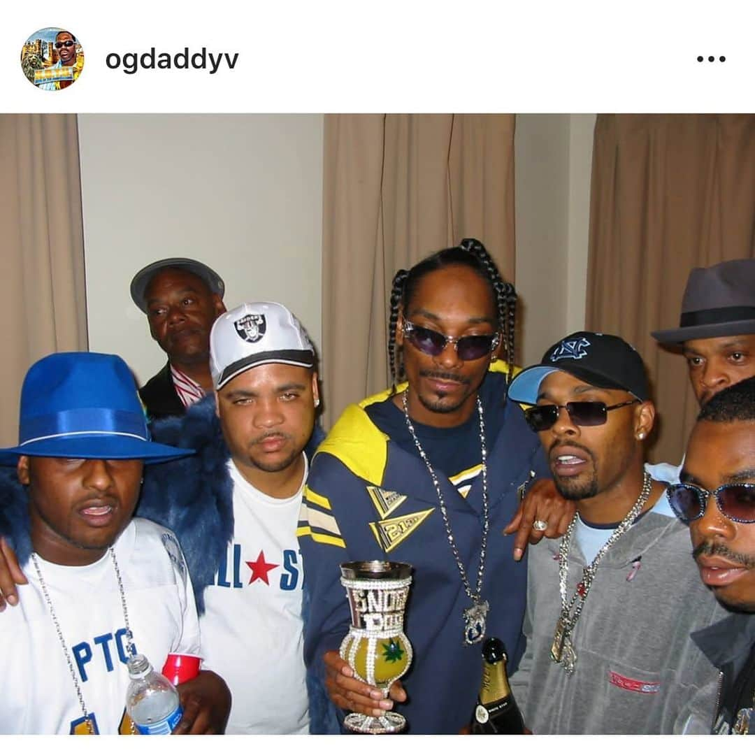 スヌープ・ドッグさんのインスタグラム写真 - (スヌープ・ドッグInstagram)「O.  G.  Shit」1月24日 4時48分 - snoopdogg