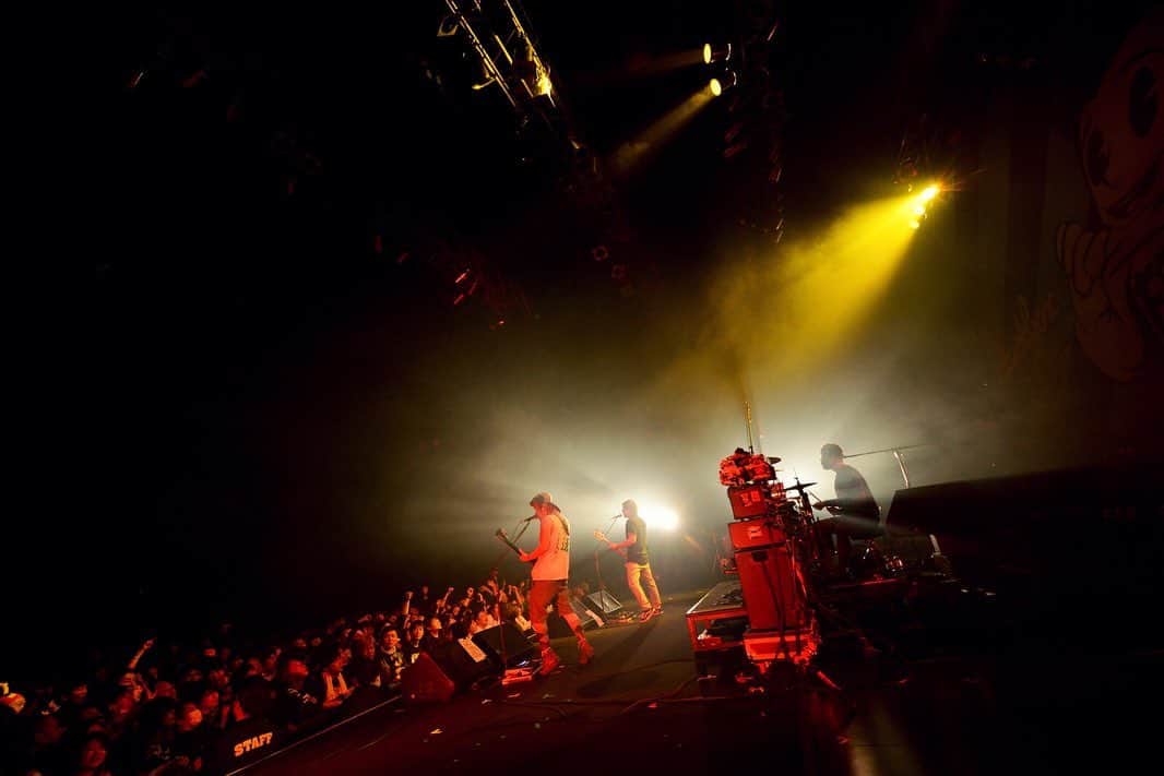 U-tanさんのインスタグラム写真 - (U-tanInstagram)「dustbox のThe Awakening tour at  Zepp Nagoyaに参戦でした！！ダスト20周年ほんまにおめでとう！！最高に楽しかった！また遊ぼう！名古屋おおきに！」1月24日 5時45分 - utan_g4n