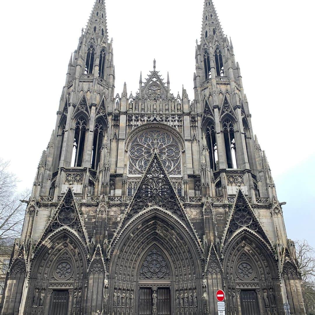 メアグラーティアのインスタグラム：「diary 23rd Jan. 2020 #france #rouen #paris #pfw #pfwm」