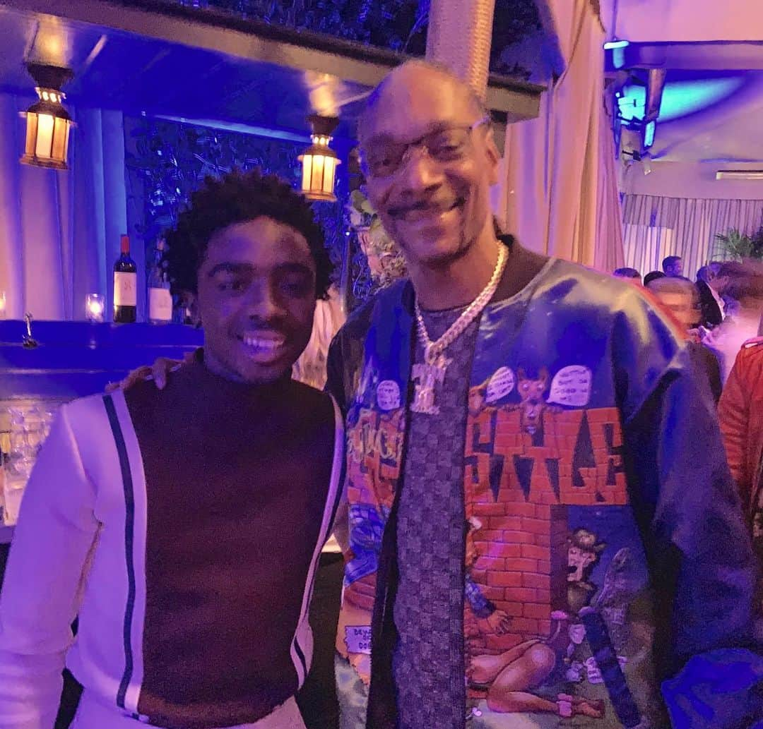 カレブ・マクラフリンさんのインスタグラム写真 - (カレブ・マクラフリンInstagram)「This is a moment I’ll always remember. Thank you for the Love @snoopdogg 🙏🏿❤️ #BeYourBiggestFan#EmbraceYourFace」1月24日 7時34分 - therealcalebmclaughlin