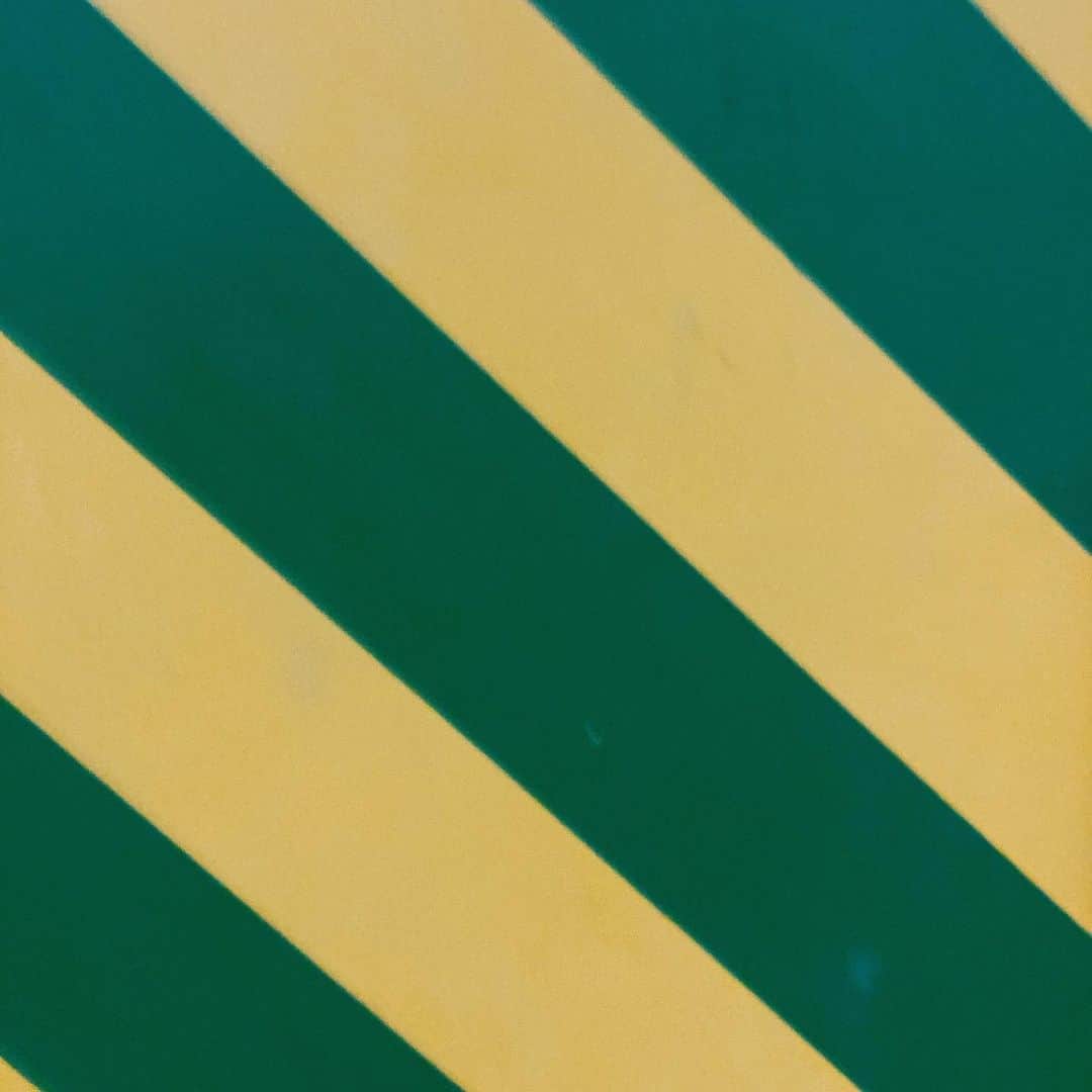 中野敬久さんのインスタグラム写真 - (中野敬久Instagram)「#lines #black #yellow #construction #street」1月24日 8時17分 - hirohisanakano