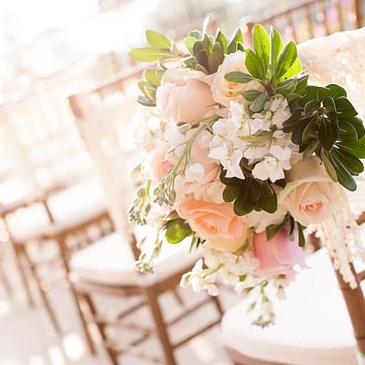Trump Waikikiさんのインスタグラム写真 - (Trump WaikikiInstagram)「Floral designs for the perfect wedding to say I do. #trumpwaikiki #specialevents #weddingplanner #weddings #weddingswaikiki #easelydesigns #neversettle  トランプ・ワイキキでのウェディング、レセプションをお考えでしたら、お気軽にご相談ください。専門のスタッフが、思い出に残るイベントのお手伝いをさせていただきます。  #トランプワイキキ #5つ星ホテル #ラグジュアリートラベル #ハワイアンウェディング #ハワイでレセプション」1月24日 8時34分 - trumpwaikiki