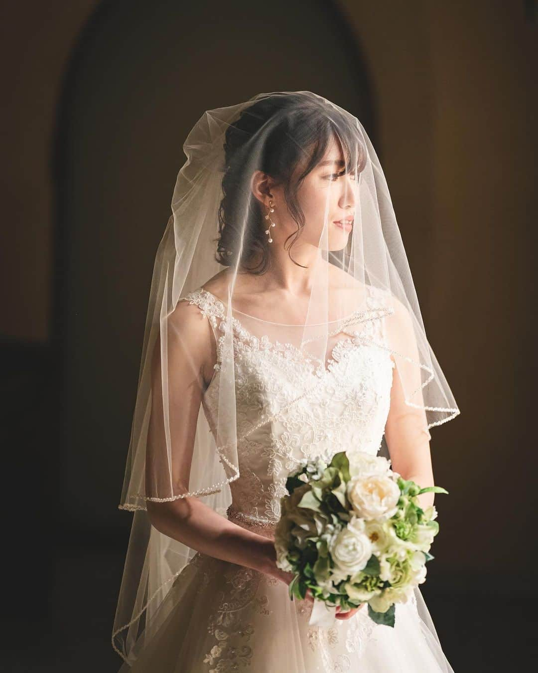 BRAININGPICTURES_tokyoのインスタグラム：「. . Company:⁣ @brainingpictures_tokyo⁣  photo by @ichi__photo  #brainingpictures  #brainingpictures_tokyo  #wedding #weddingday #weddingphotography #weddingphotographer #veryspecialday  #bridal  #花嫁準備 #関東前撮り #卒花  #タカミブライダル #南青山ルアンジェ教会  #ウェディング  #ブライダル  #結婚式 #結婚写真  #関東花嫁  #ウエディングレポ #プレ花嫁さんと繋がりたい  #プレ花嫁  #プレ花嫁準備 #2020春婚  #2020夏婚」