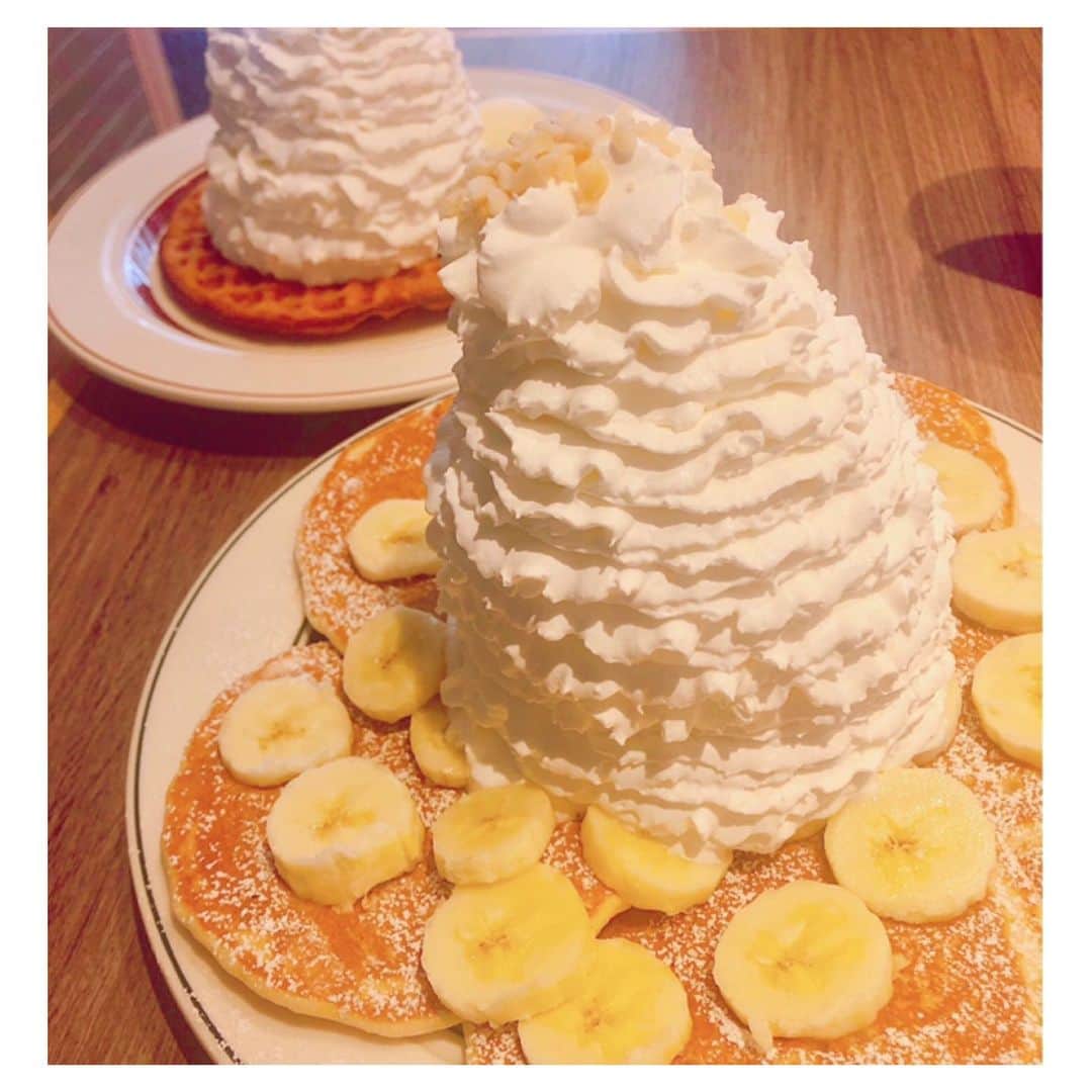 山田優依さんのインスタグラム写真 - (山田優依Instagram)「Eggs 'n Things . この前何年かぶりに行ったエッグスンシングス🥞 . 久々に見たホイップの山に圧倒されたけど完食✊🏻 . #japan #tokyo #EggsnThings #foodtraveller」1月24日 9時12分 - yui_gourmetwalker