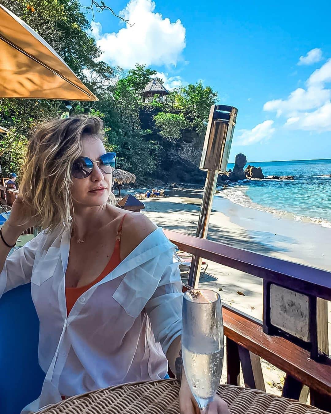 Anna Starodubtsevaさんのインスタグラム写真 - (Anna StarodubtsevaInstagram)「Found another beautiful place... St.Lucia had been on my bucket list for a while. ⠀ I finally made it here, the best present for my upcoming birthday. ⠀ This island is absolutely stunning, even more beautiful than I expected. It reminds me Bali a little, lots of nature sounds, amazing jungles, beautiful beaches. ⠀ Very peaceful place, perfect for recharging. ⠀ If you are looking for easy to get from NY island vacation Costa Rica and St.Lucia would be my two favorite destinations. ⠀ 🇷🇺🇷🇺🇷🇺🇷🇺🇷🇺. ⠀ Всего несколько человек угощали мое местонахождение. Волшебный остров St.Lucia оказался даже более красивым чем я ожидала. ⠀ Идеальное место встретить свой 35-й год 🙆‍♀️😃. Я ещё не уехала, в мне уже хочется вернуться... ⠀ Рекомендую ❤️👍. ⠀ #отдых #острова #зрелость #деньрождения #vacationtime #islandvacation #beautifulplaces #traveltherapy #travelismypassion #lovetotraveltheworld」1月24日 10時28分 - anyastar