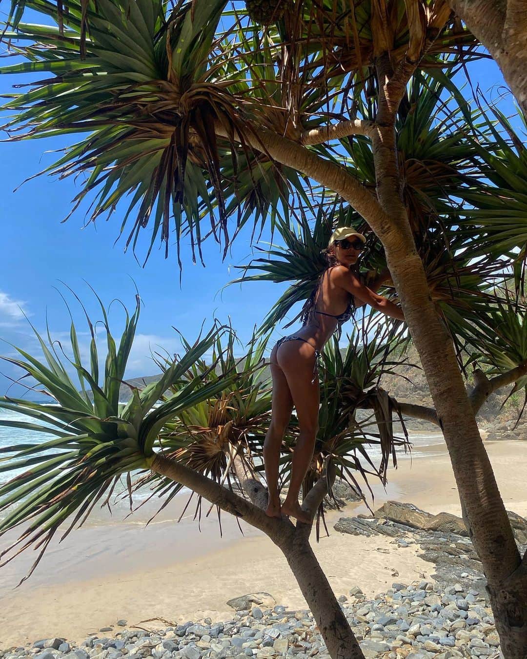 ジェラ・マリアーノさんのインスタグラム写真 - (ジェラ・マリアーノInstagram)「Private beach filter🐚#aboutlastweek #missingaustralia」1月24日 10時39分 - jarahm