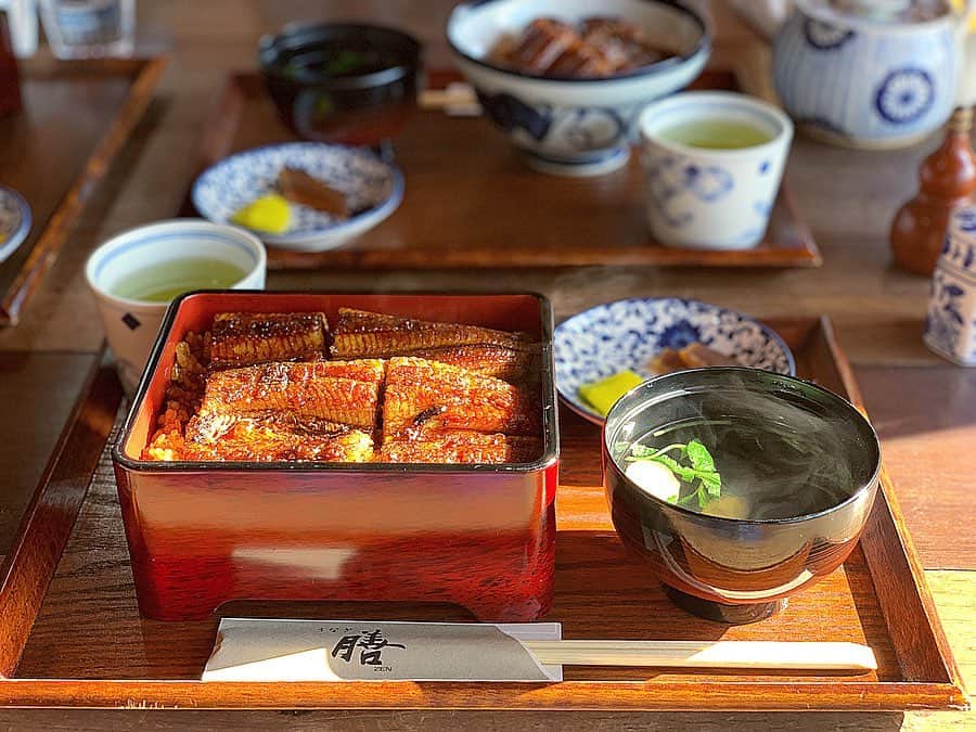 尾崎ななみのグルメインスタ