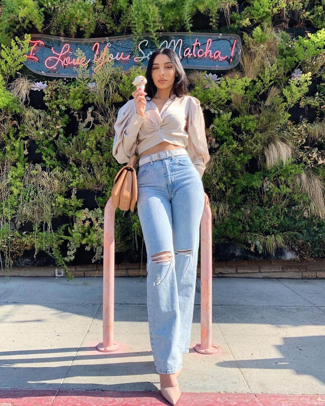 sananasのインスタグラム：「I love you too🍦」