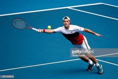 ディエゴ・シュワルツマンさんのインスタグラム写真 - (ディエゴ・シュワルツマンInstagram)「2da semana @australianopen ✅😏🇦🇺 ... 🔜 @djokernole octavos de final」1月24日 20時27分 - dieschwartzman