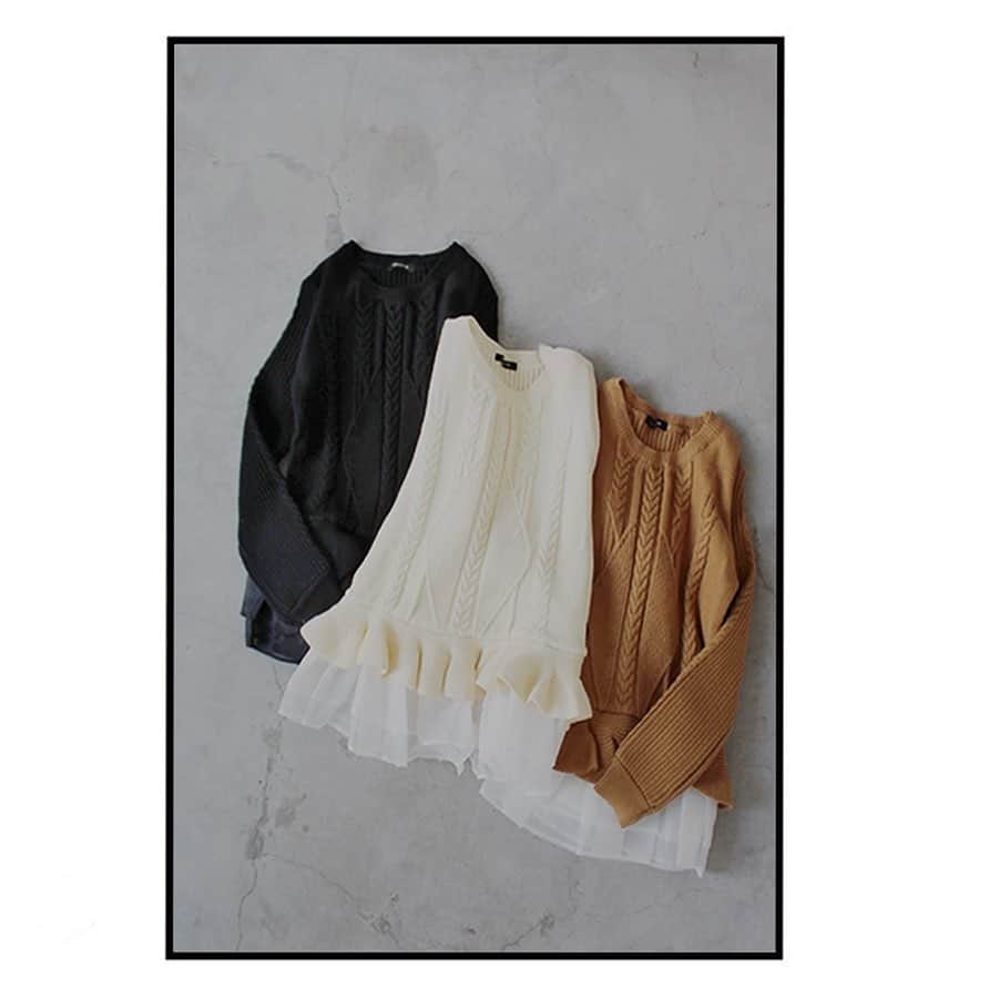 のインスタグラム：「‣‣topsfair ———————————— . ＼期間限定 ALL 10% OFF／ 2020/1/24(fri) - 1/31(fri) online store＆全店舗にて本日より開催中 . . . #newarrivals ☑︎ Organdy Peplum Knit ( ¥8,990+tax → ￥8,091+tax ） . . onlinestore/kyoto/osakaにて販売中✔ . . ———————————— #お問い合わせ番号w1611」