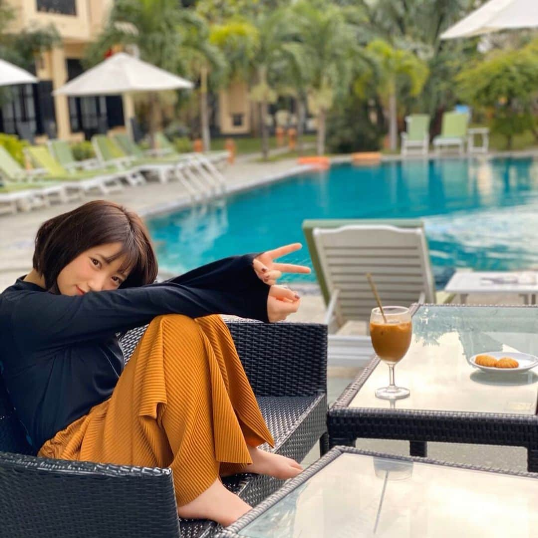 上野優華さんのインスタグラム写真 - (上野優華Instagram)「in Vietnam 🇻🇳 今回もカフェスダがおいしい☕️ 旧正月「テト」のカウントダウンイベントです！！ 観光親善大使なので…しっかり街を盛り上げられるよう頑張ります！  #ベトナム #Vietnam #🇻🇳 #観光 #ライブ #LIVE  #旧正月 #テト #カウントダウン #カウントダウンイベント #ホイアン #hoian #暑い #ベトナムコーヒー #甘い #カフェスダ #ベトナムカフェ巡り #カフェ #珈琲 #コーヒー #coffee #BEACH」1月24日 21時20分 - yuukaueno0205