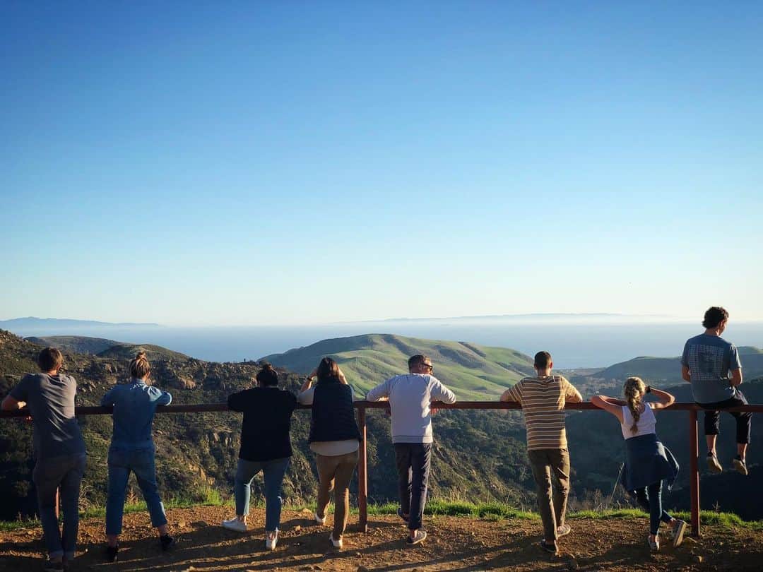 シービーズのインスタグラム：「Out of office views ✌️」