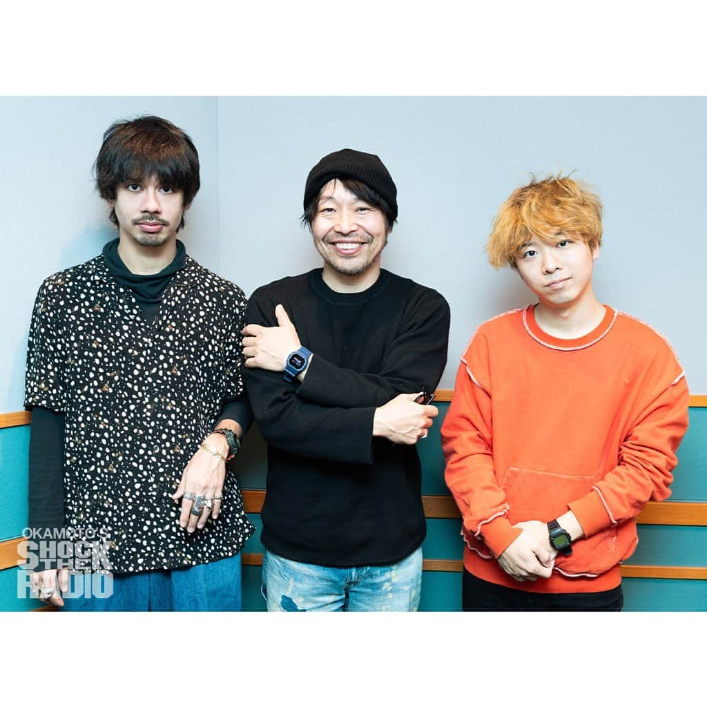 OKAMOTO’Sさんのインスタグラム写真 - (OKAMOTO’SInstagram)「【SHOCK THE RADIO 1/24】﻿ 未来に残したい新定番フューチャースタンダードを提案していくカルチャープログラム、OKAMOTO’S SHOCK THE RADIO！﻿ 今回はサニーデイ・サービスの曽我部恵一さんが登場。﻿ 一昨年の丸山さんとの別れを経て、ついに生み出された新曲「雨が降りそう」について、じっくりとお話ししてもらいます。また「未来に残したい逸品」として選んでくれたのは「孤独」！﻿ 一体どんな理由で選んだのか？そしてどんなお話が聞けるのか？お聞き逃しのないように﻿ ﻿ #OKAMOTOS #オカモトショウ #オカモトコウキ #曽我部恵一 #g_shock #radio #shocktheradio #未来に残したい1曲 #フューチャースタンダード #tokyofm」1月24日 15時56分 - okamotos_official