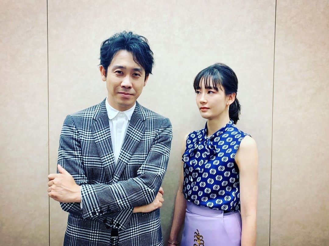 水川あさみのインスタグラム：「格好つけちゃってさぁ〜🤷🏻‍♀️ #グッドバイ」