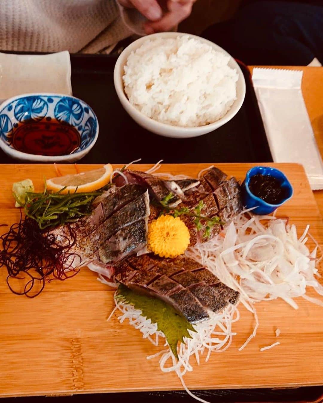 窪塚洋介さんのインスタグラム写真 - (窪塚洋介Instagram)「They can serve amazing local fish dishes in Miura(Matsuwa). mackerel, Horse mackerel,ocean perch,red bream,skilfish,,, Everything tasted great!! #matsuwa」1月24日 17時19分 - yosuke_kubozuka