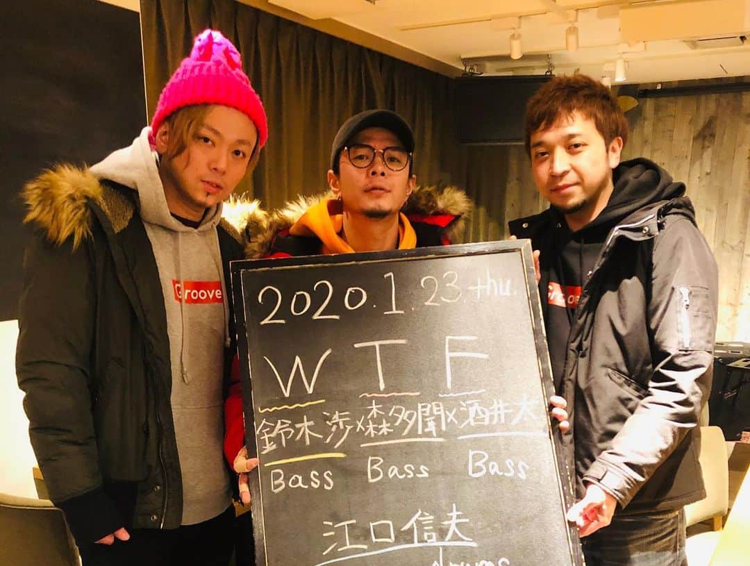 鈴木渉さんのインスタグラム写真 - (鈴木渉Instagram)「改めて、ベーストリオWTF2Daysありがとうございました😊😊😊 また3月、東京、大阪でやるよー！！詳細は近日！  #ベーストリオ #WTF #鈴木渉 #森多聞 #酒井太」1月24日 17時19分 - watarumble0223